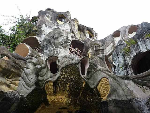A casa maluca do Vietnã 105090crazy house Hang Nga guesthouse vietnam 27 | Bizarro | arquitetura, bizarro, curioso, incrível, maluco